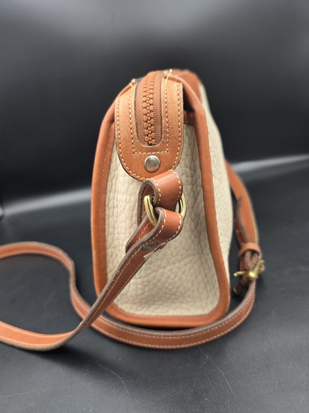 Dooney & Bourke Tan and Cream Pebbled Leather Crossbody Bag - Picture 4 of 12